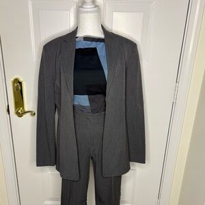 The Limited Gray 2 Piece Blazer & Slacks. EUC. Y2K. Size 8